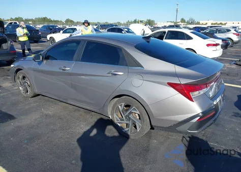 2024 Hyundai Elantra Sel z USA, uszkodzony, nr VIN KMHLS4DG9RU641929